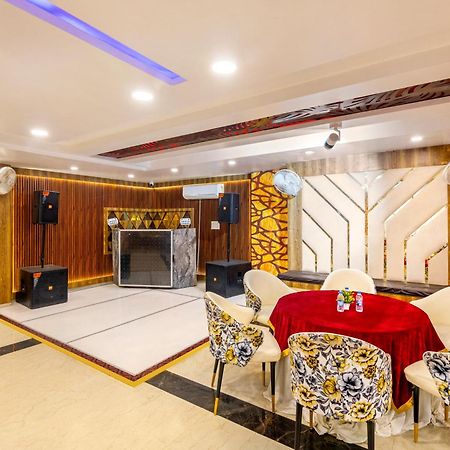Shree Jee Hotel - Nit Faridabad Buitenkant foto