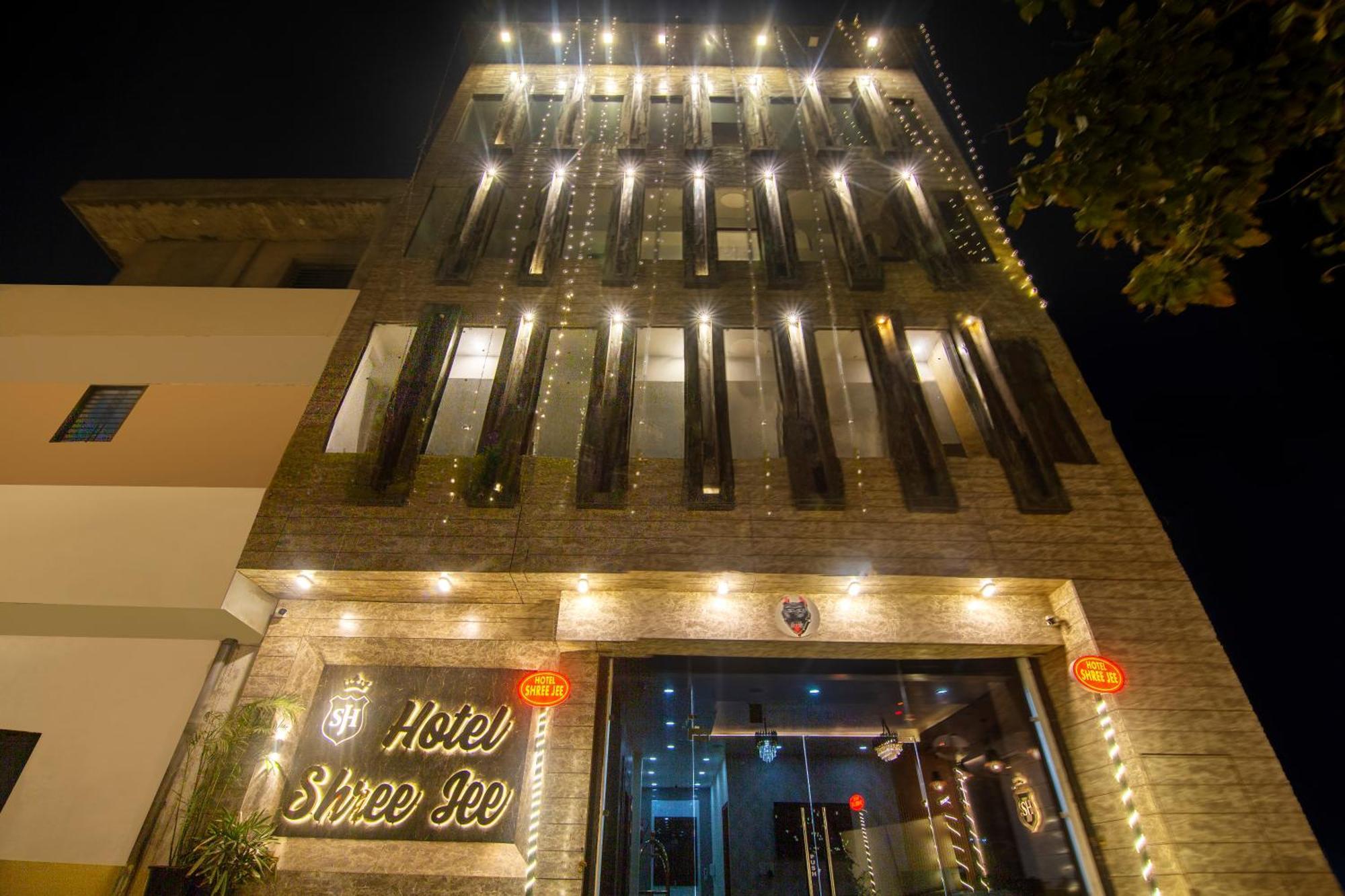Shree Jee Hotel - Nit Faridabad Buitenkant foto
