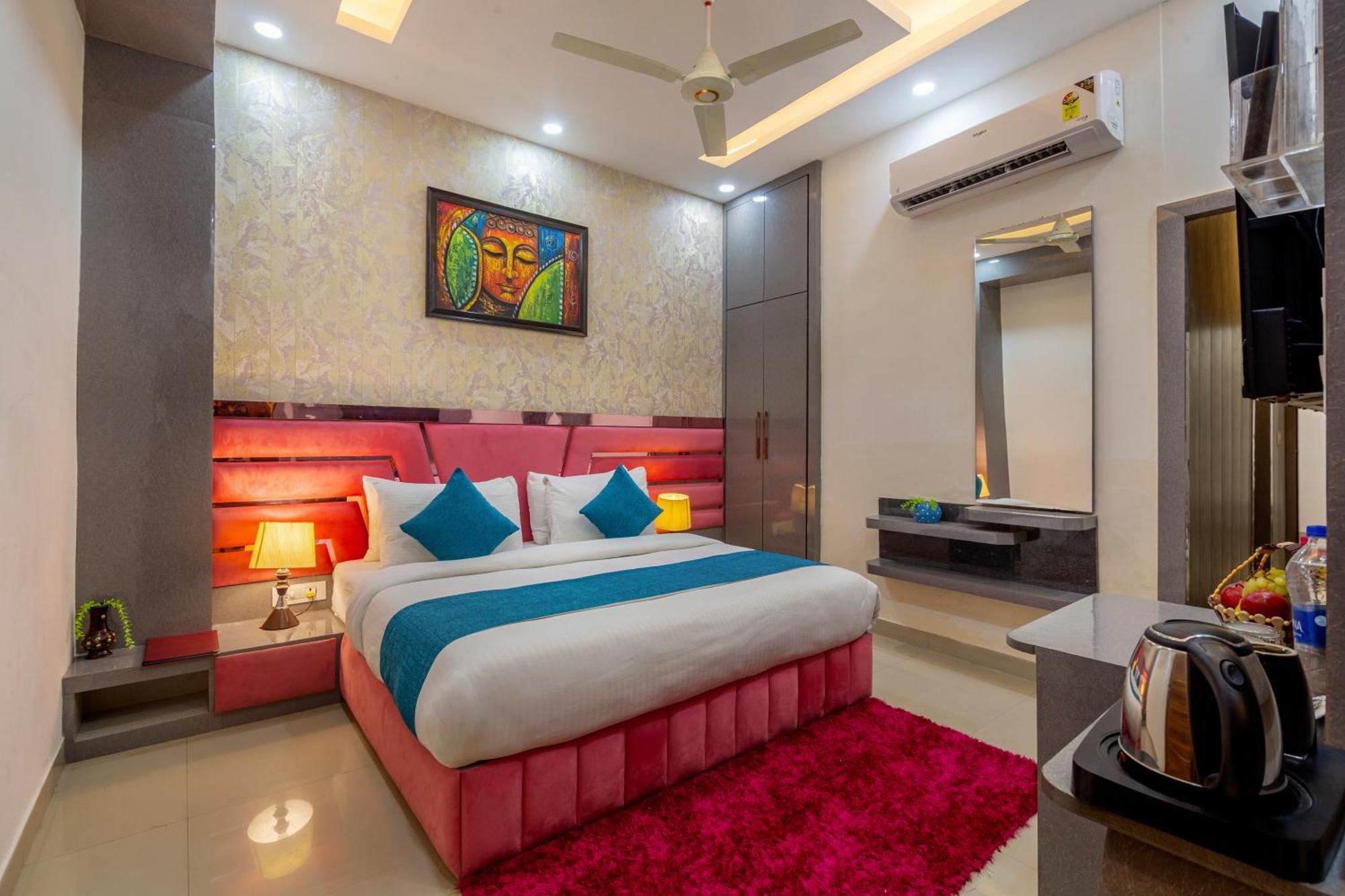Shree Jee Hotel - Nit Faridabad Buitenkant foto
