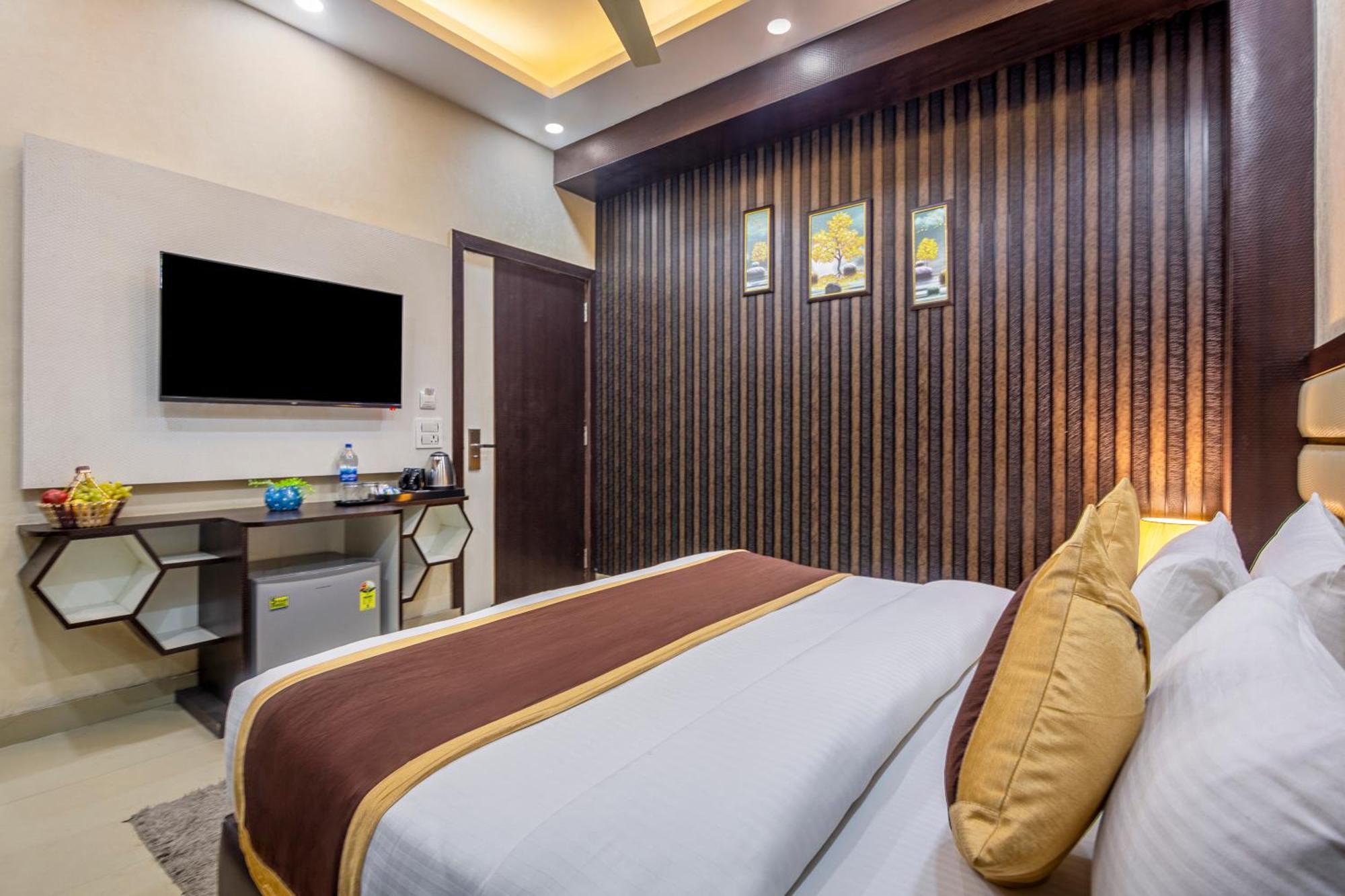 Shree Jee Hotel - Nit Faridabad Buitenkant foto