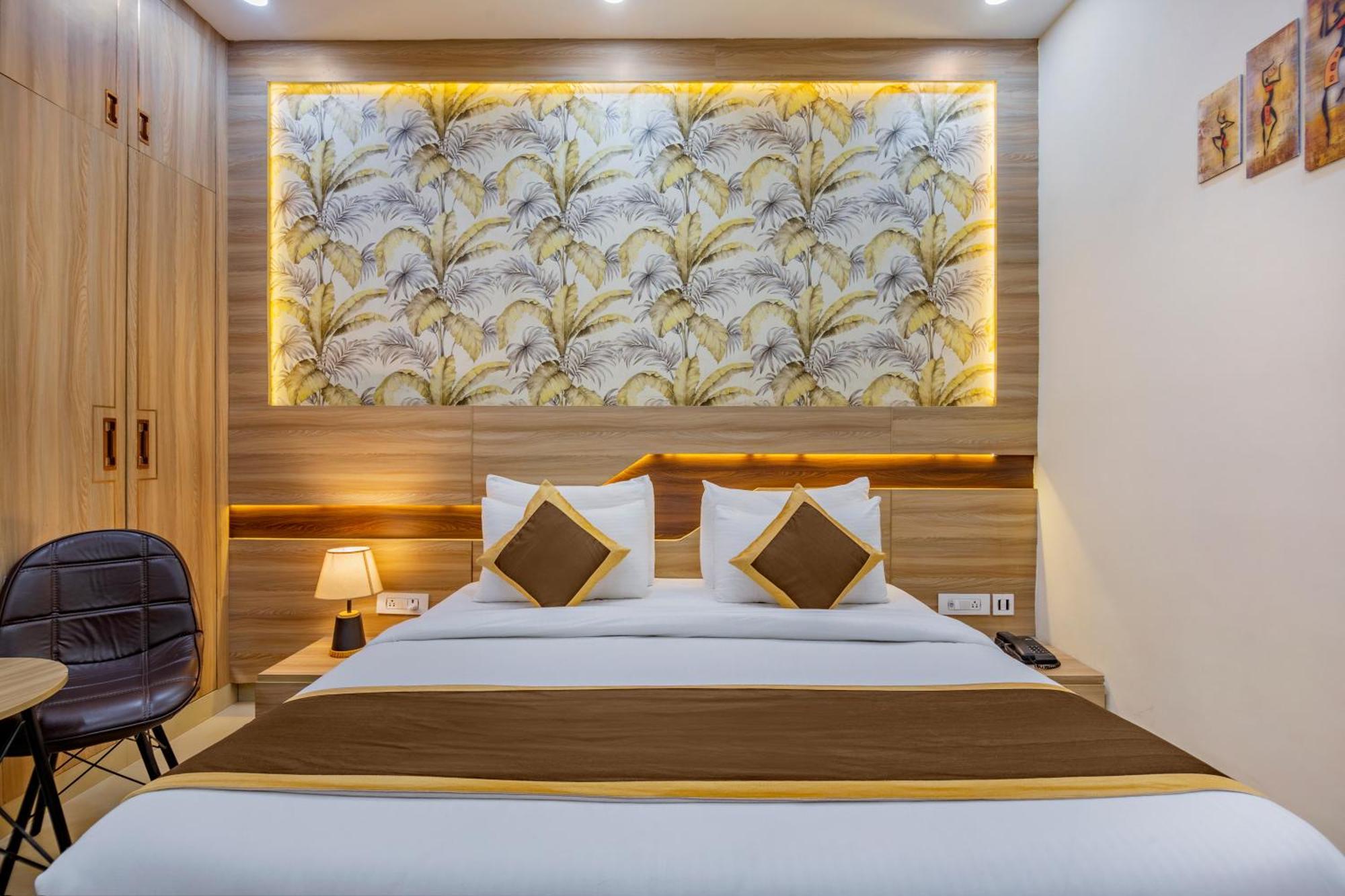 Shree Jee Hotel - Nit Faridabad Buitenkant foto